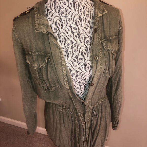 Urban outfitters embellished green cargo jacket - Picture 6 of 7